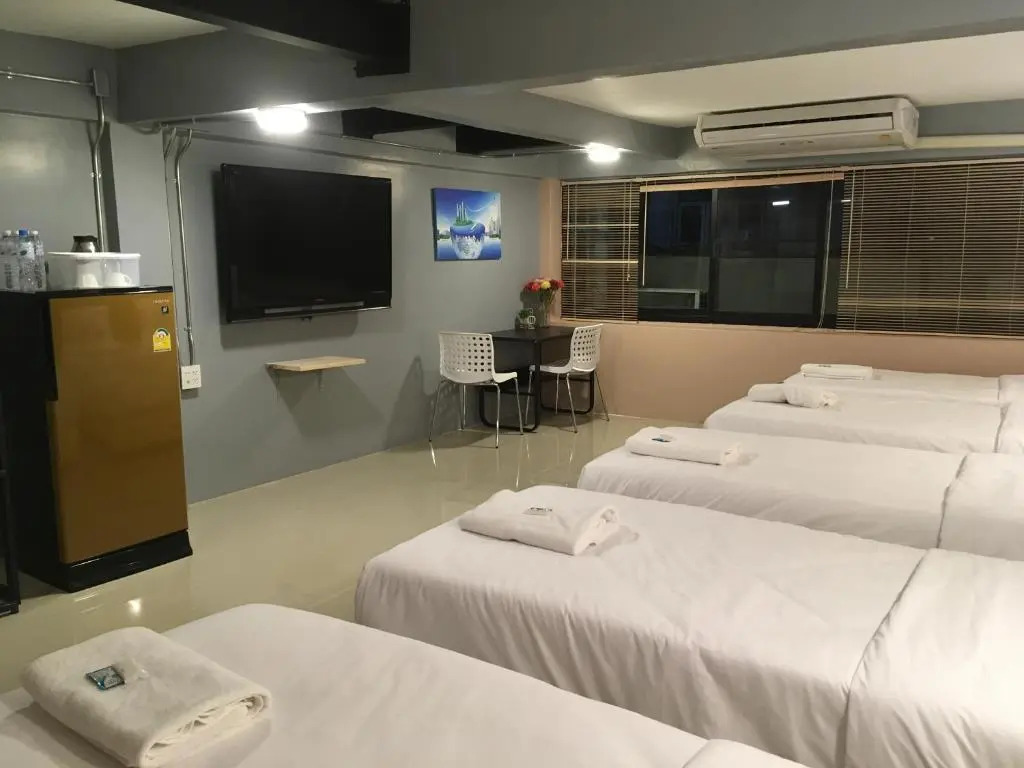 ICON HOSTEL