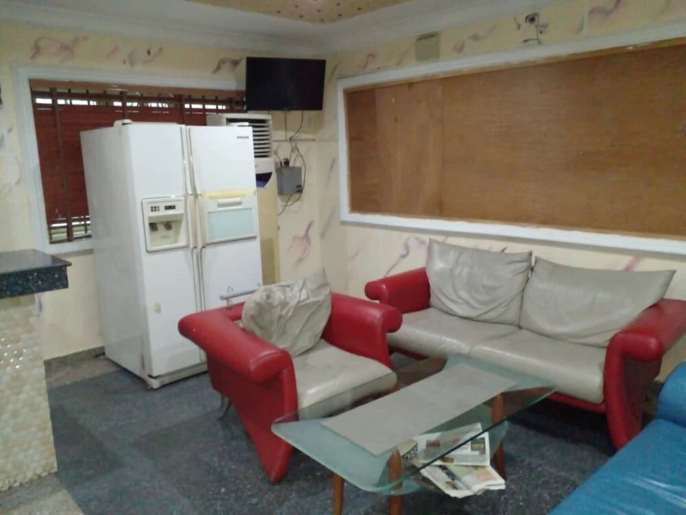 Fullife Hotel