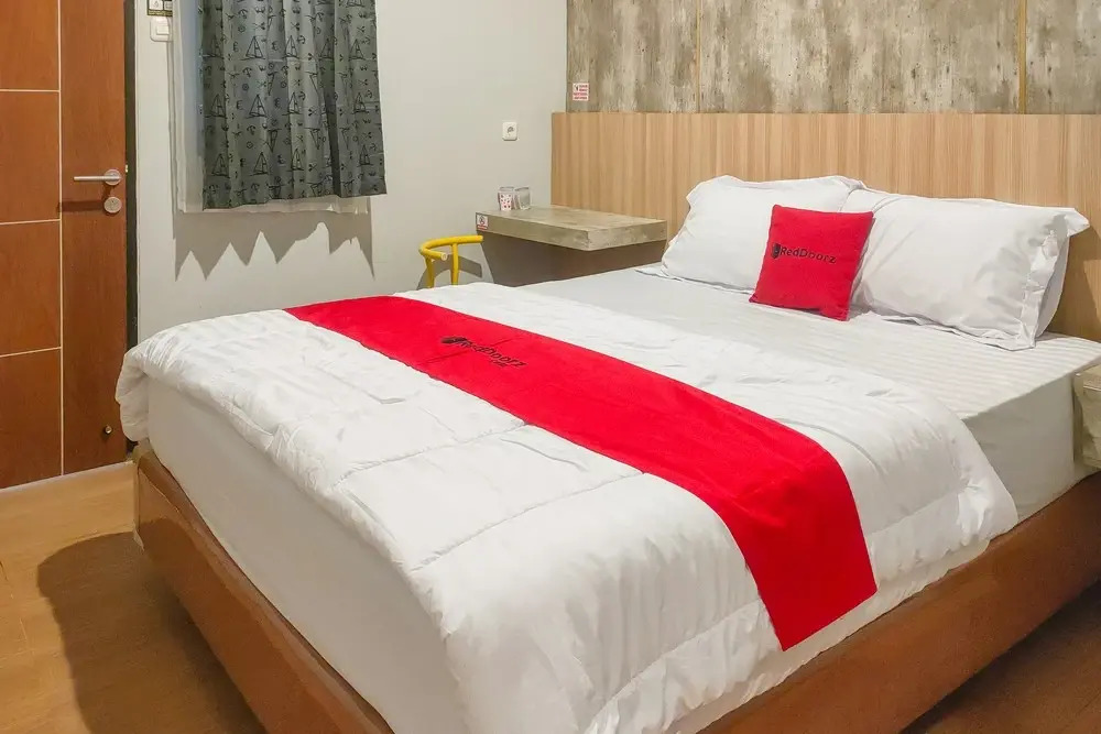 RedDoorz Syariah near Gelora Kadrie Oening Samarinda