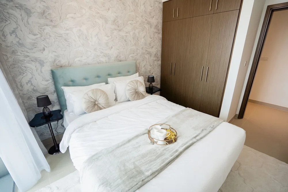 Nasma Luxury Stays - 52 42 Tower  1