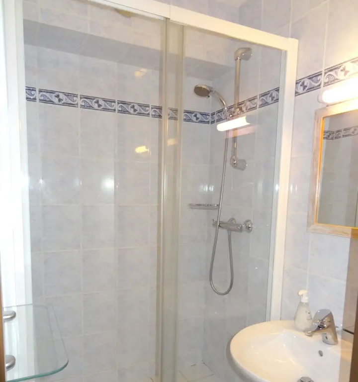 Studio in L'Alpe D'Huez, with Wonderful Mountain View And Furnished Terrace