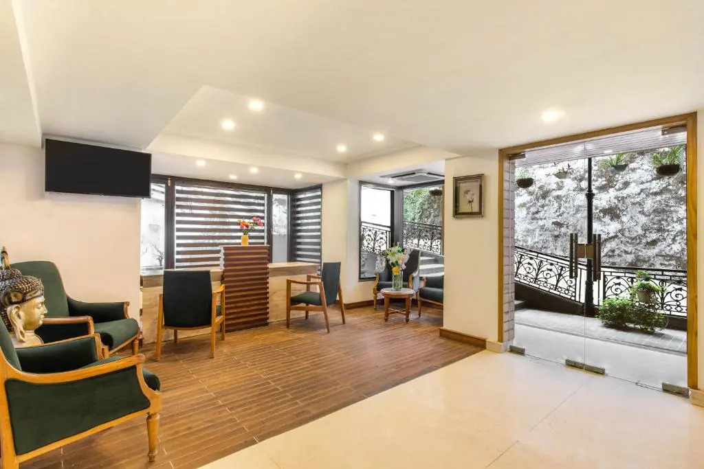 Country Inn Premier Pacific Mall Road Mussoorie