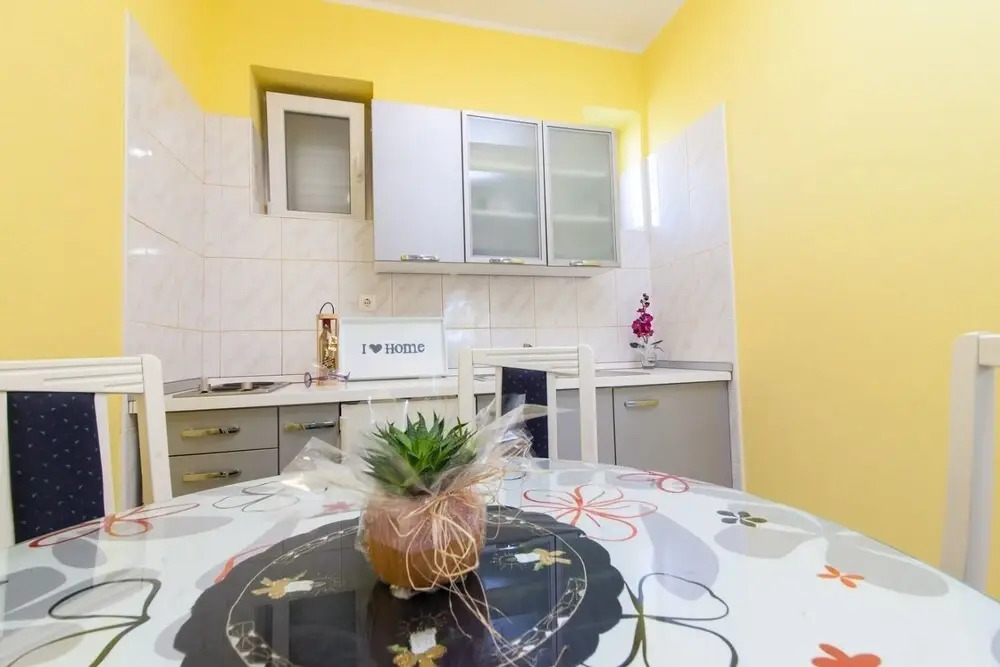 Villa Vinko - With Four Rooms - H