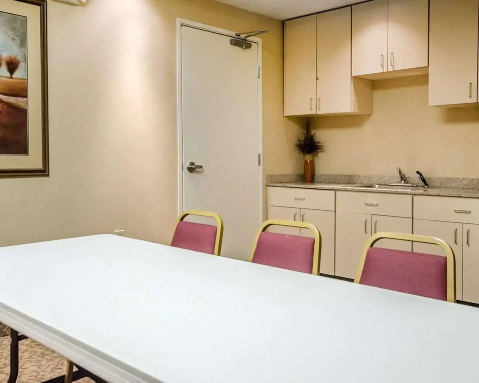 Comfort Suites Elizabethtown