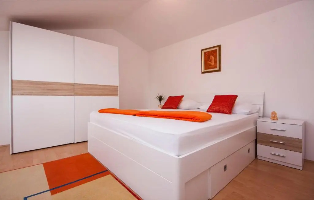 Apartments Tresan