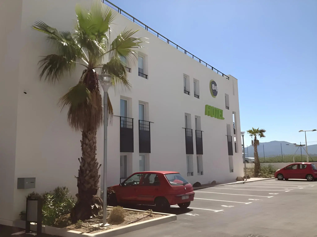 B&B HOTEL Cannes La Bocca Plage