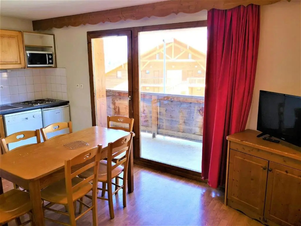 Appartement Le Dévoluy, 2 pièces, 6 personnes - FR-1-504-484