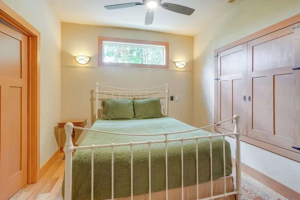 Modern Nellysford Getaway w/ View: Deck & Fire Pit