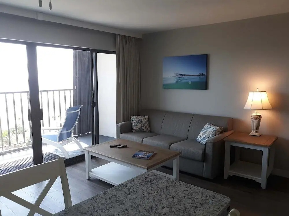 Surf Suites