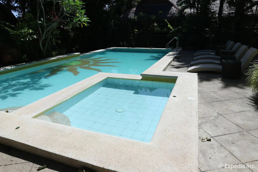 The Sun Villa Resort and Spa Hilltop