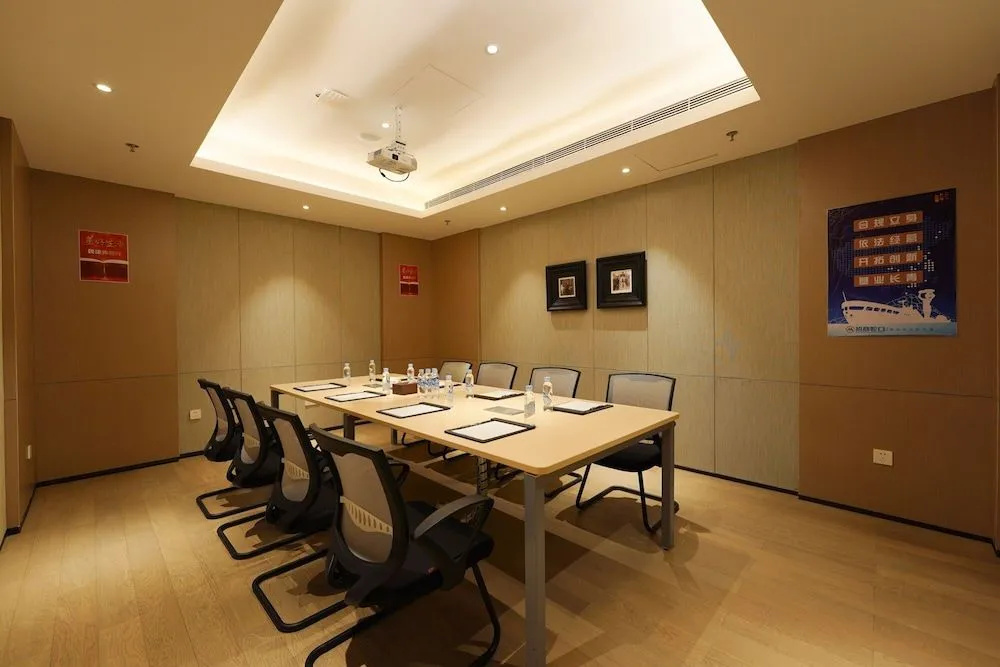 CM Serviced Apartment Shekou