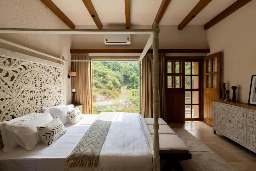 SaffronStays Moringa Valley - Cedar Villa