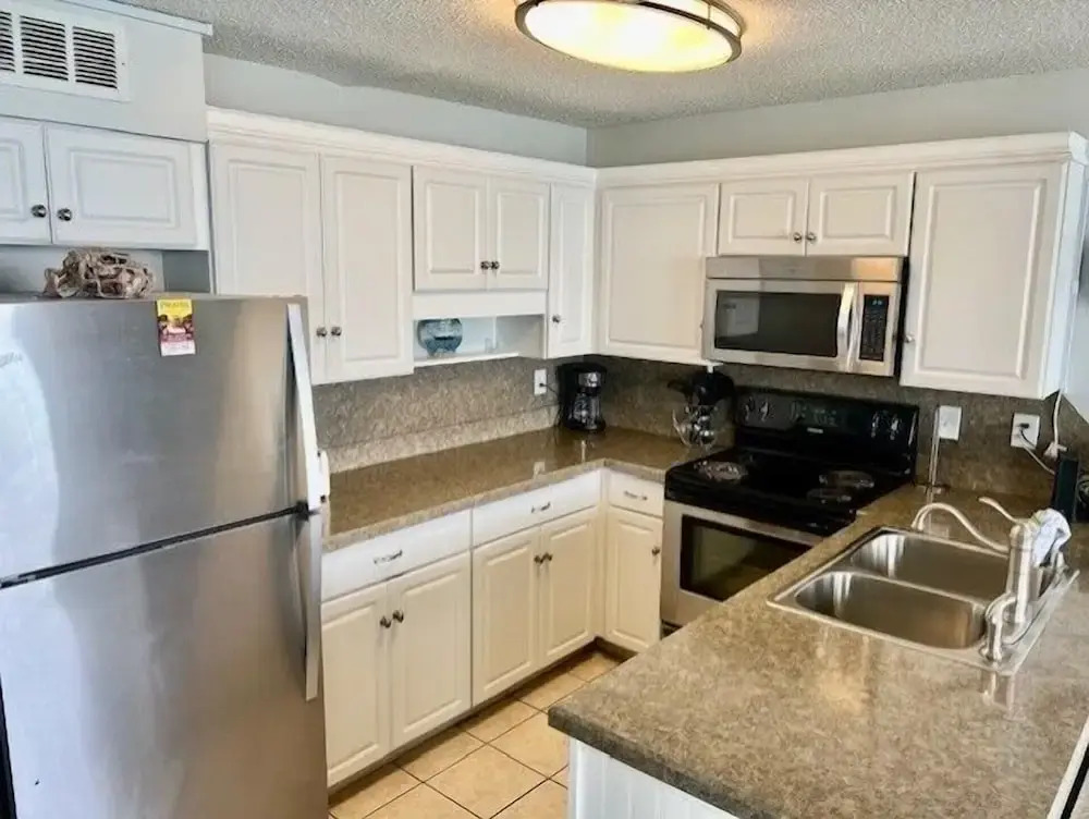 Royal Garden Resort 1412 2 Bedroom Condo by RedAwning
