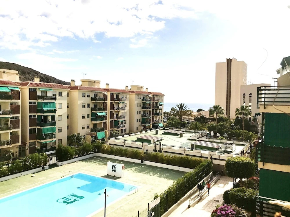 Apartment With 3 Bedrooms in Los Cristianos, With Wonderful sea View, Shared Pool, Furnished Balcony Near the Beach
