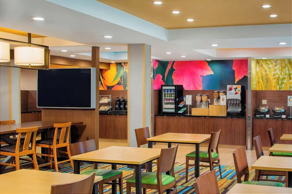 Holiday Inn Express Hotel And Suites Bridgewater Branchburg