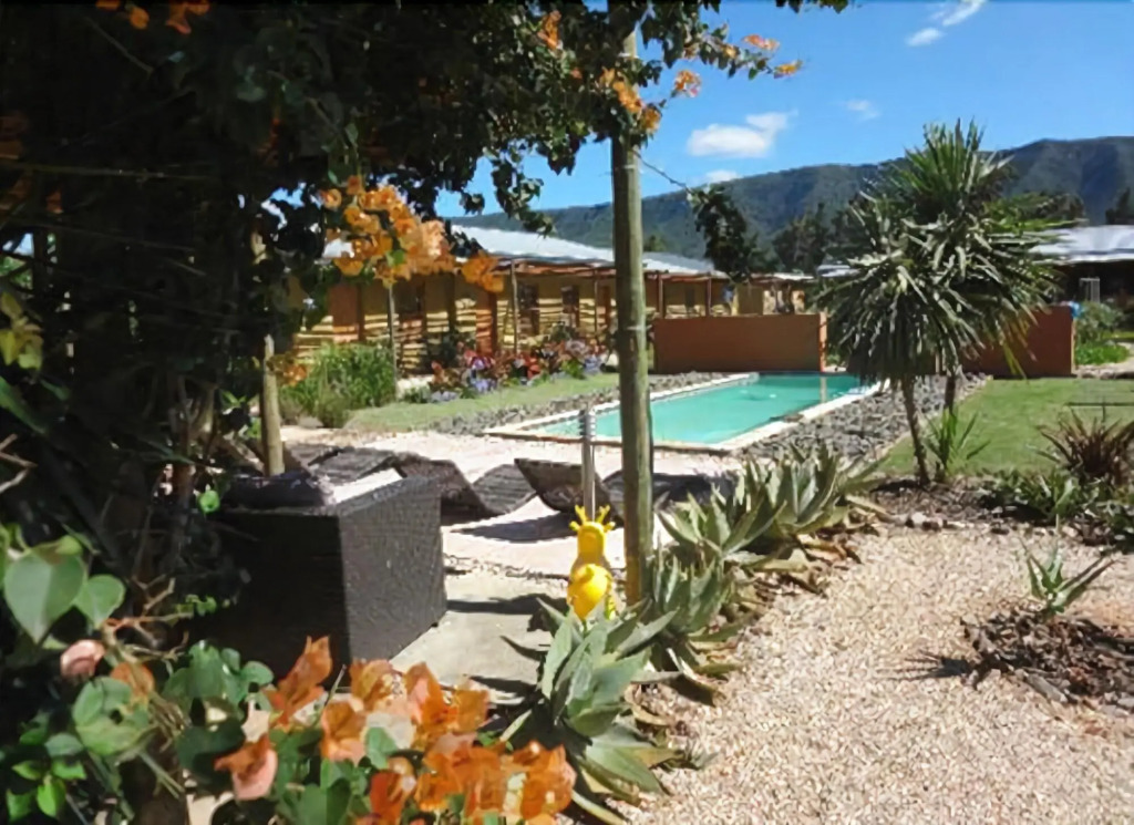 Lemon 3 Lodge Guesthouse