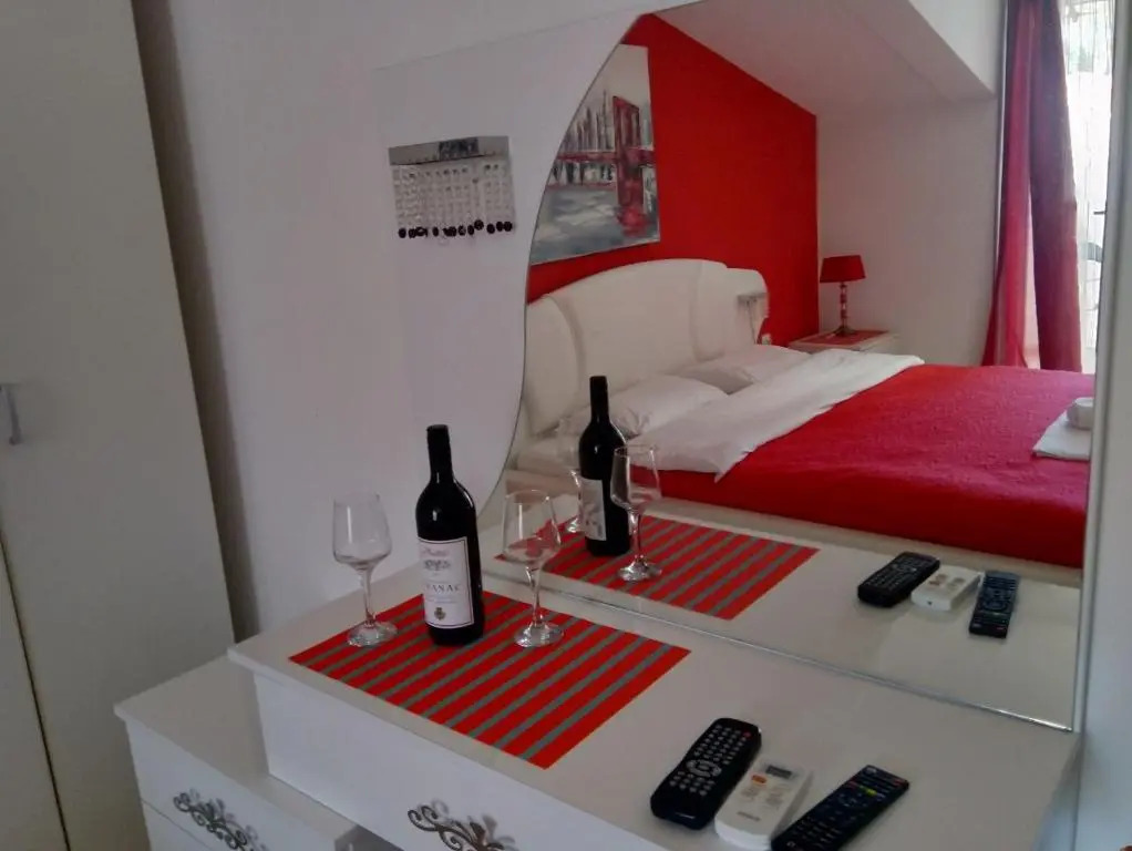 Apartmani M