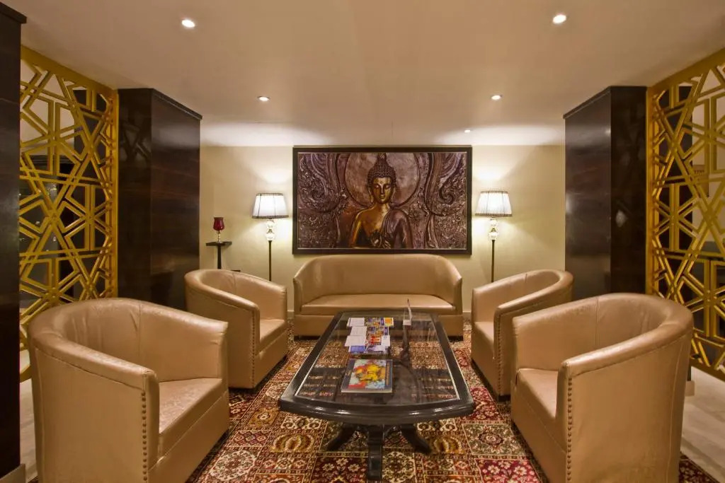 Beyond Stay Himalayan Monal Manali