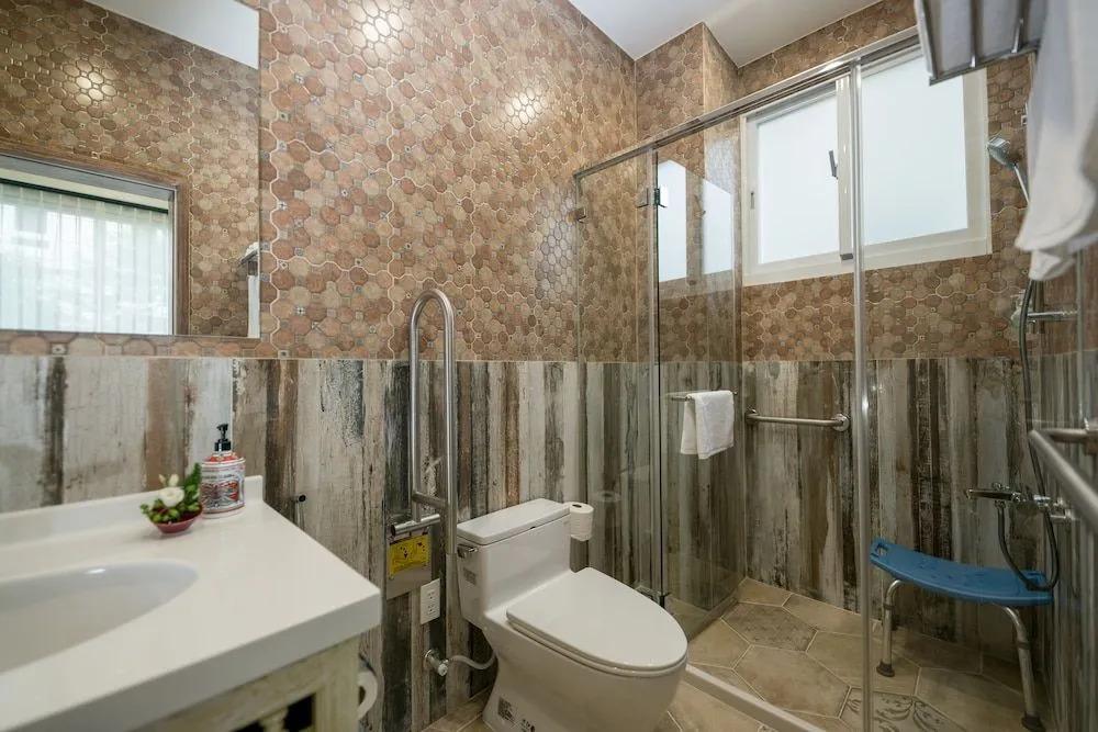 R&J GuestHouse