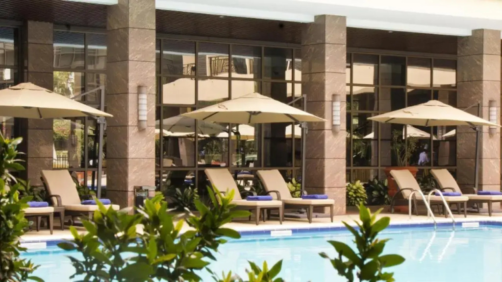 Amazing Duplex Suite Available