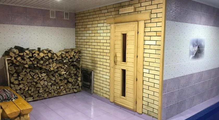 Beryozka Hotel