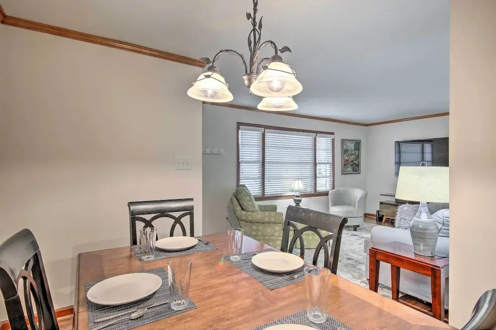 Cheery House, 0.3 Mi to Augusta National Golf