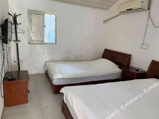 Shanshan Hostel