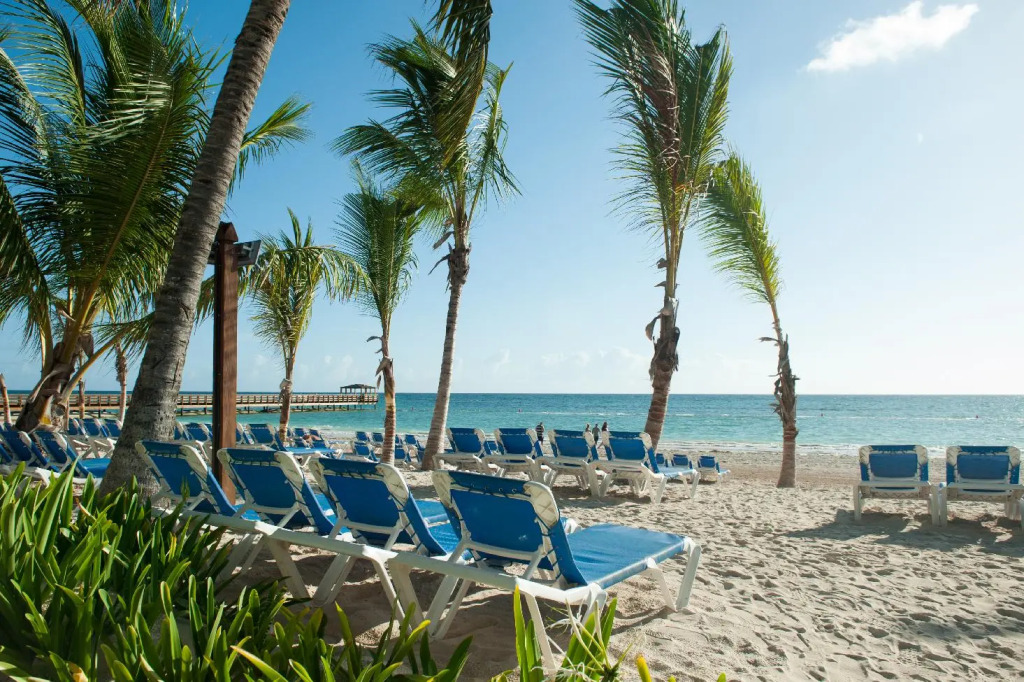 Impressive Punta Cana - All Inclusive