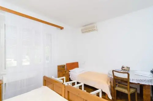 Rooms Ivo 1