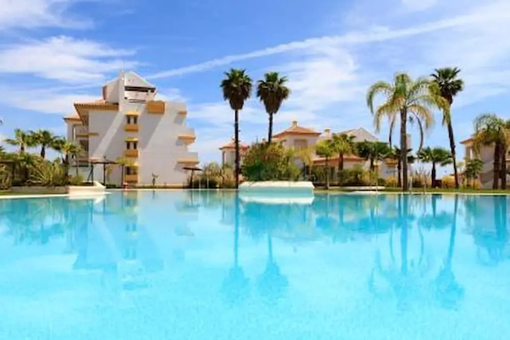 Apartment with 2 Bedrooms in las Lagunas de Mijas, with Pool Access, Furnished Terrace And Wifi - 4 Km From the Beach