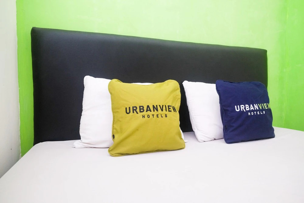 Urbanview Hotel AVA Semarang near Akademi Kepolisian Semarang by RedDoorz