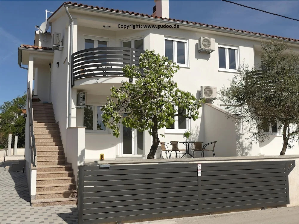 House Gudoo