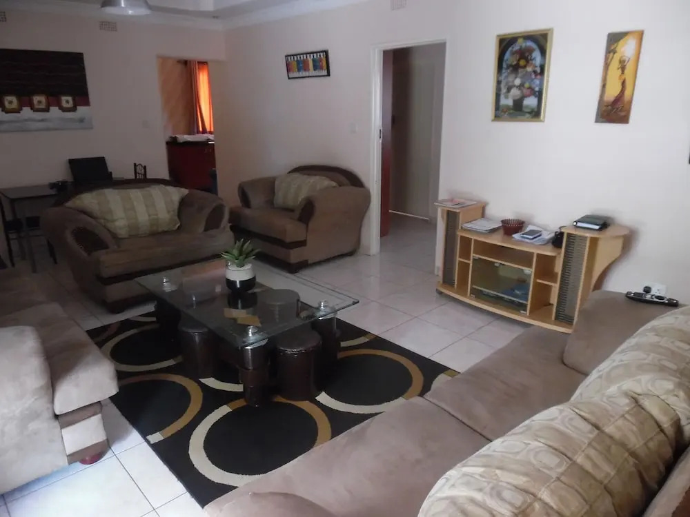 2B Cottage Mt Pleasant