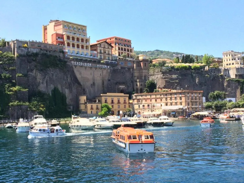 Giulia BB Sorrento