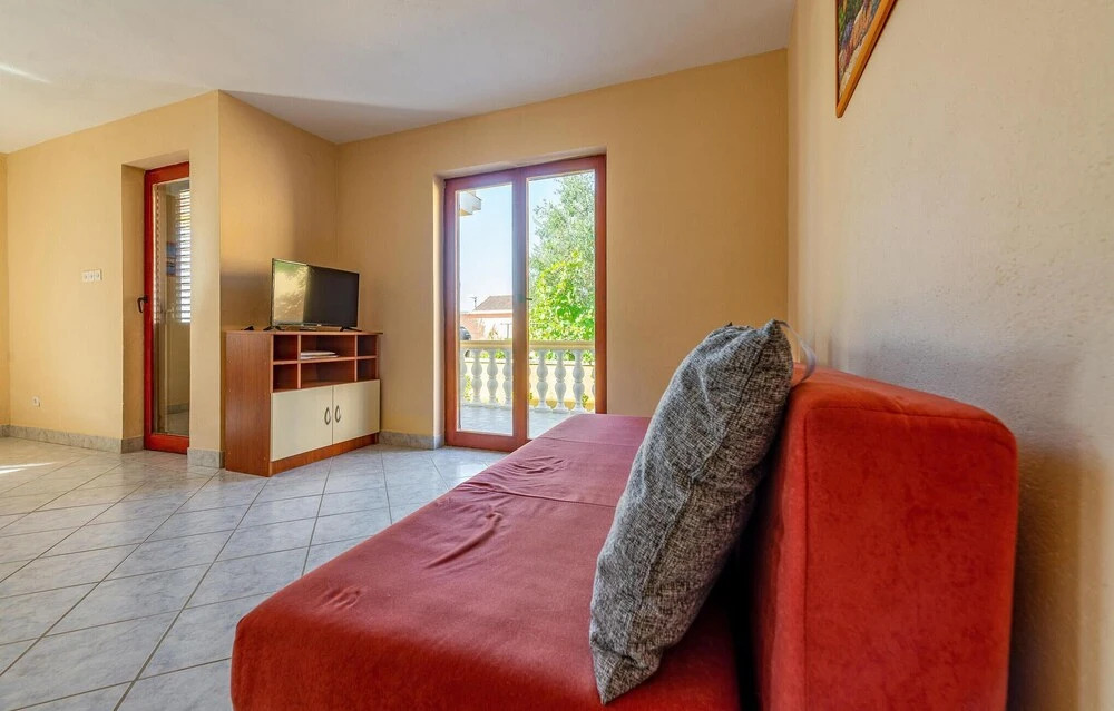 Beautiful Apartment in Vrsi With Wifi and 2 Bedrooms