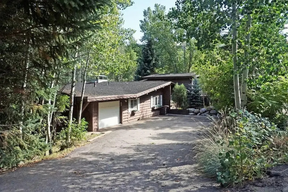 Davos Trail 2586 East - 5 Br Home