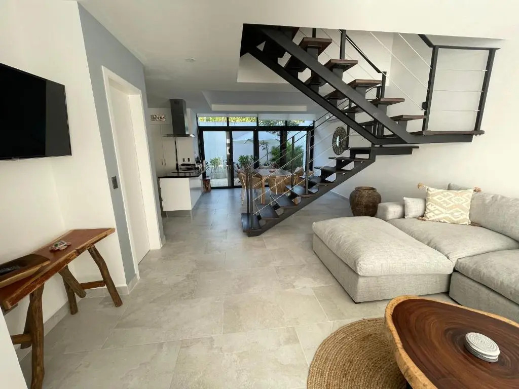 Spectacular House In A Private Residence Near The Ocean With Course Golf