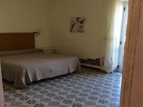 Villa Olivia Residence Ischia - nel Verde con Piscine e Vista Mare