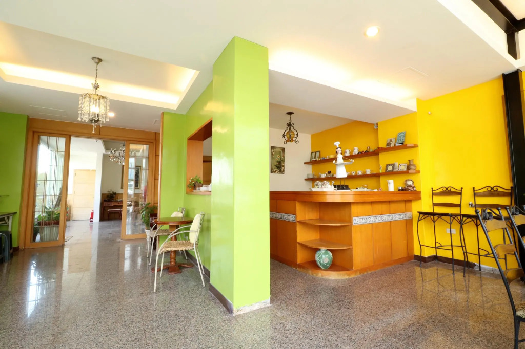 FlowerSay Homestay
