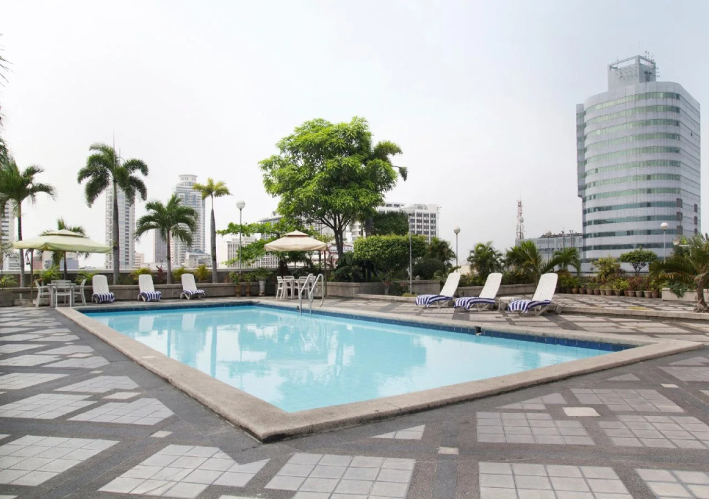 The Pearl Manila Hotel
