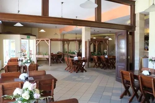 Hotel DYMINY