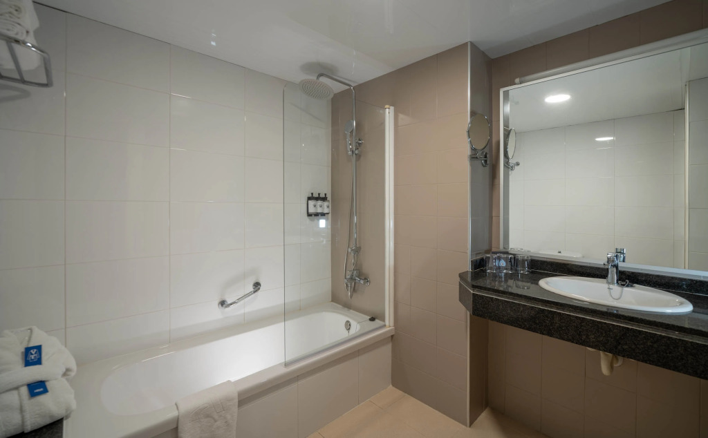AQUA Hotel The Breeze & Spa