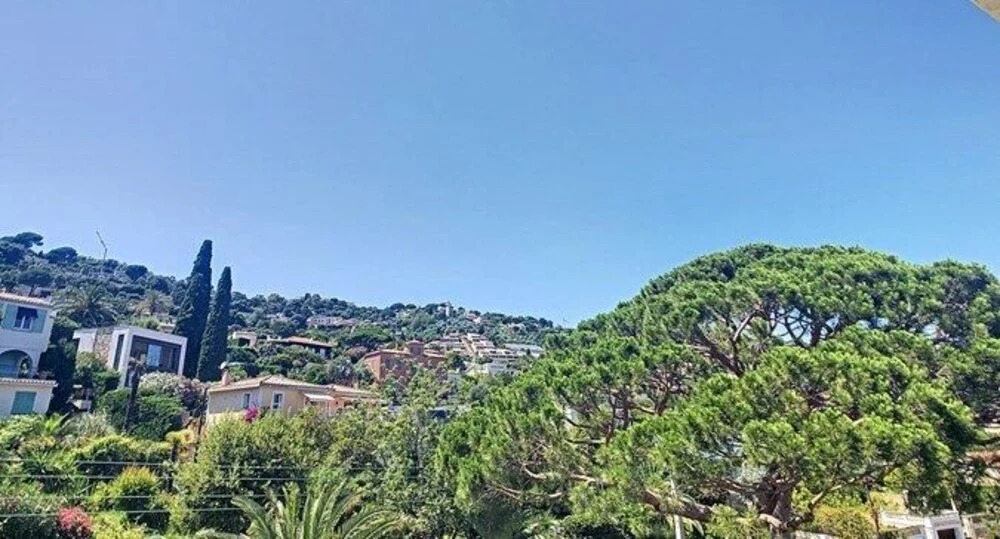 T3 Les Palmiers parking vue mer plage