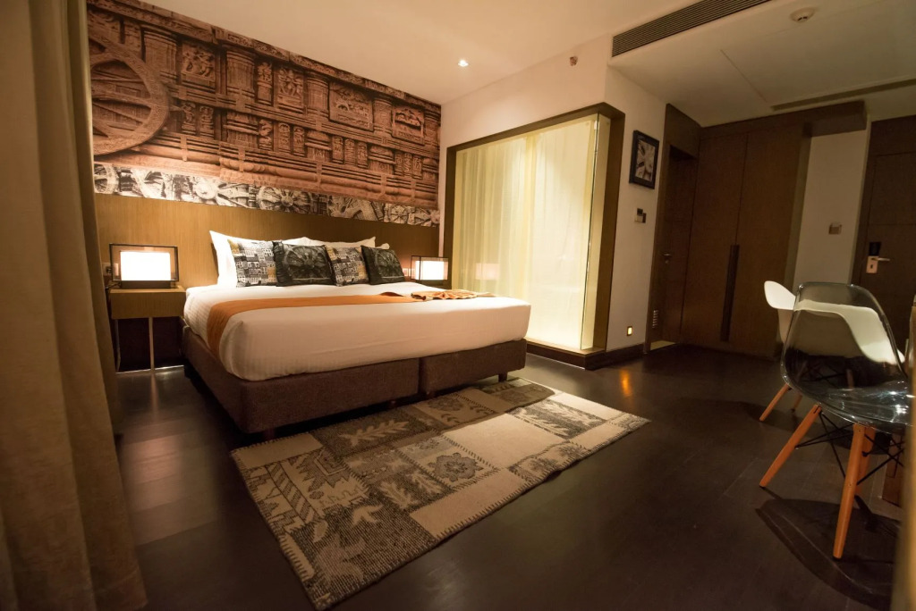 Hotel Gallery 67