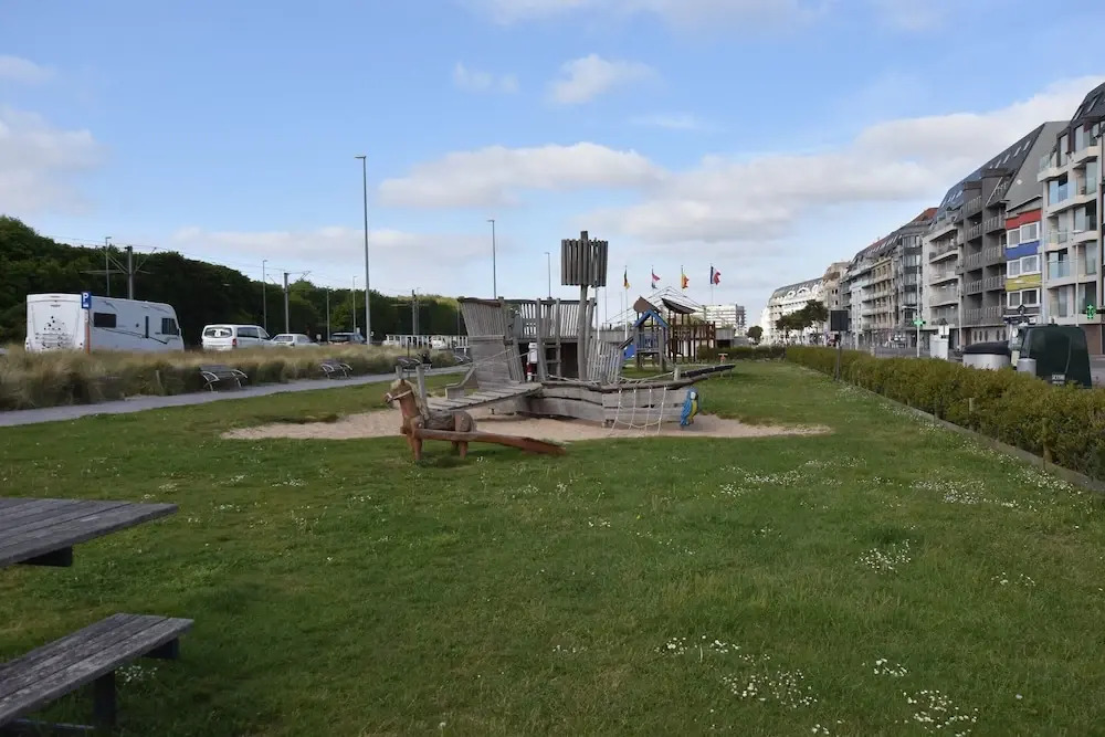 Tasteful Apartment Near the Centre and Beach of Bredene
