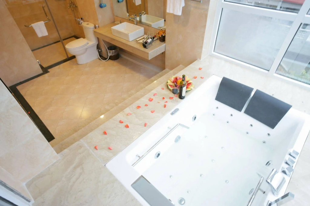 Hanoi LHeritage Hotel & Gym - Spa