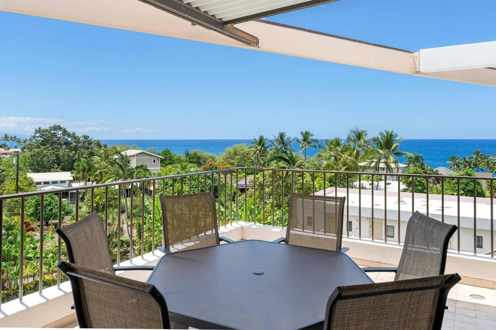 Big Island Royal Sea Cliff 705 by Coldwell Banker Island Vacations