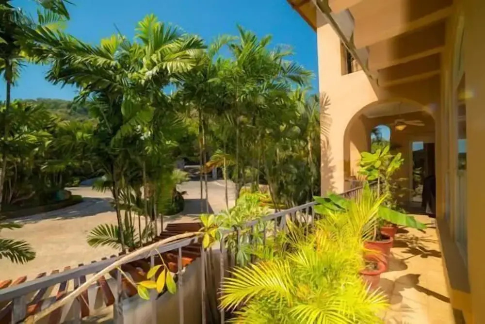 Bella Vista 4B 3 bdrs ocean view in Los Suenos