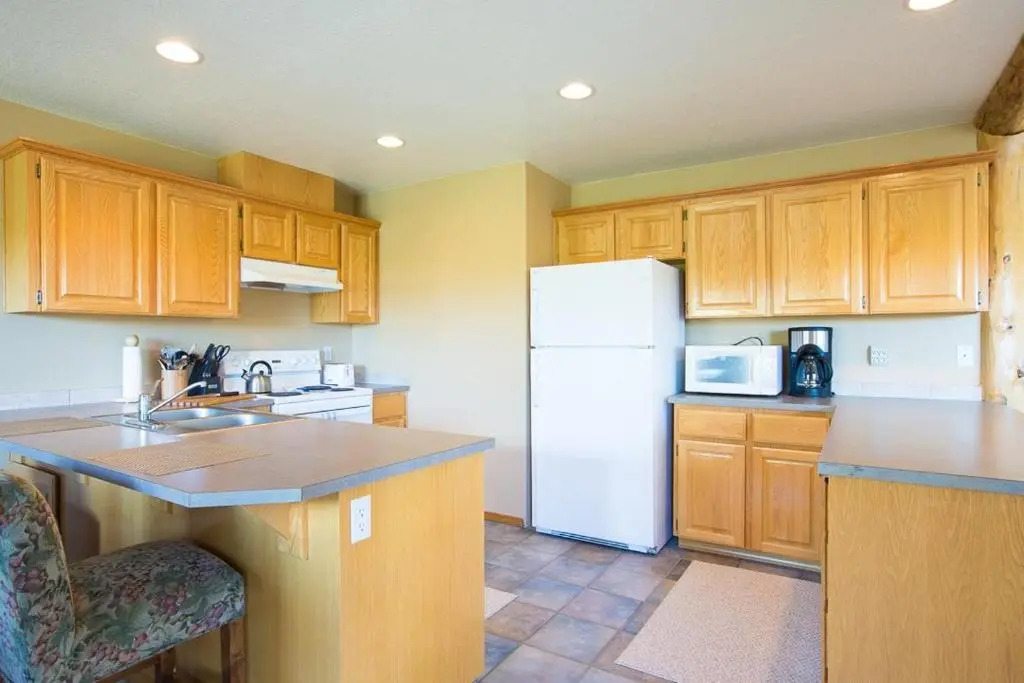 Quiet River-River View-4BR/3.5BA