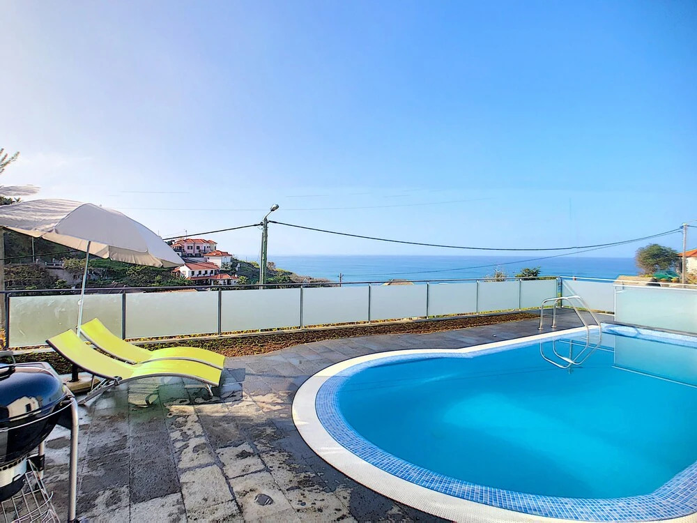Villa North Sea by LovelyStay
